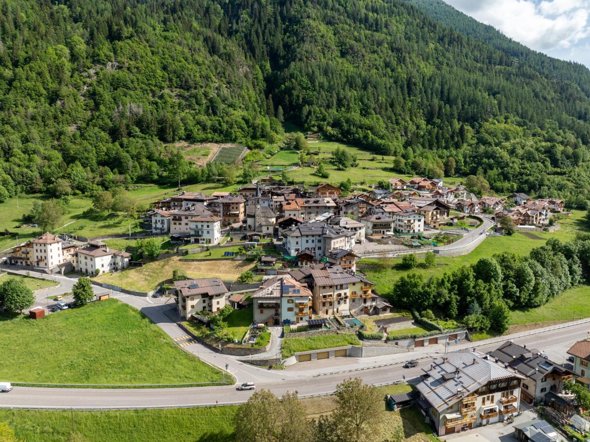 Appartamento Bianca Commezzadura Buitenkant foto